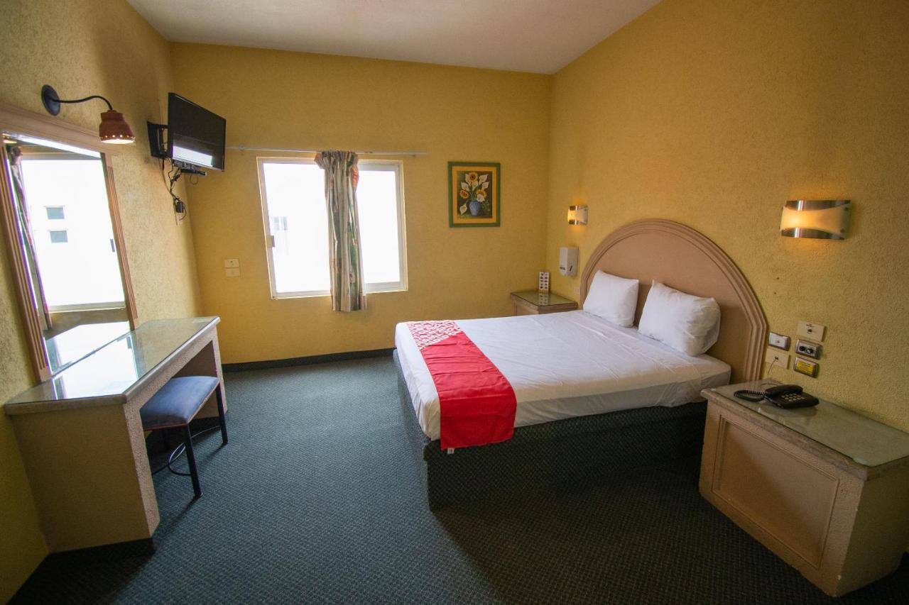 Auto Hotel Hacienda Arriba León Zewnętrze zdjęcie