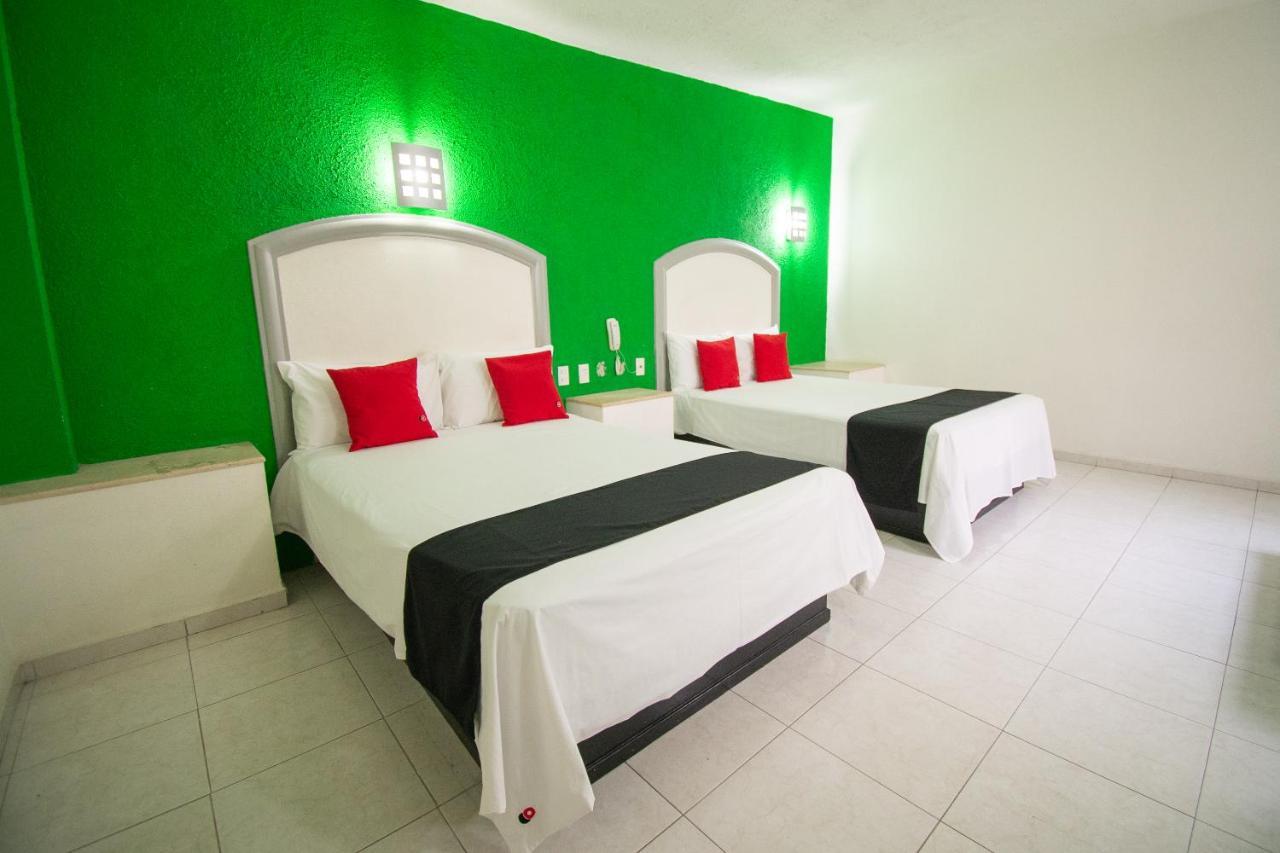 Auto Hotel Hacienda Arriba León Zewnętrze zdjęcie